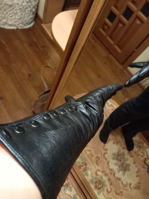 Перчатки кожаные, длинные