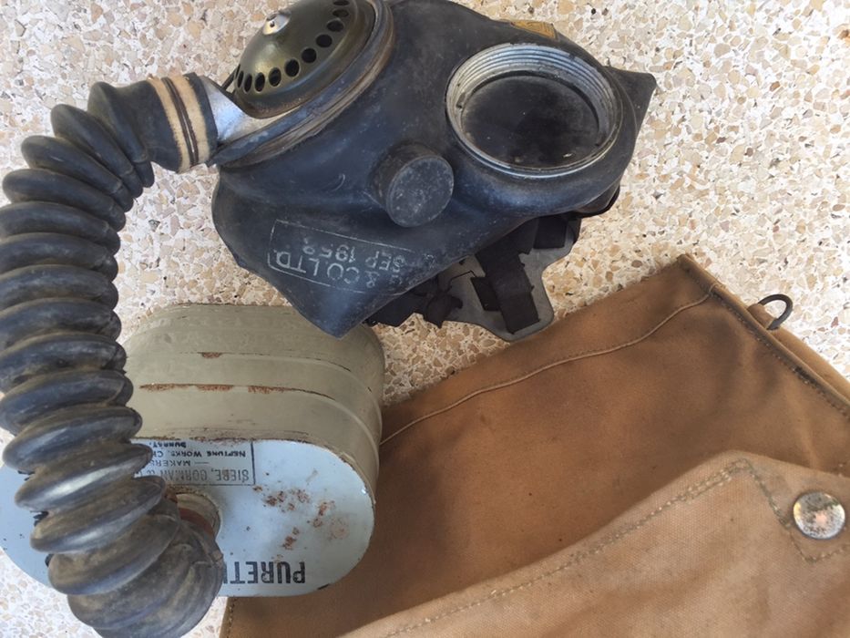 Máscara militar inglesa