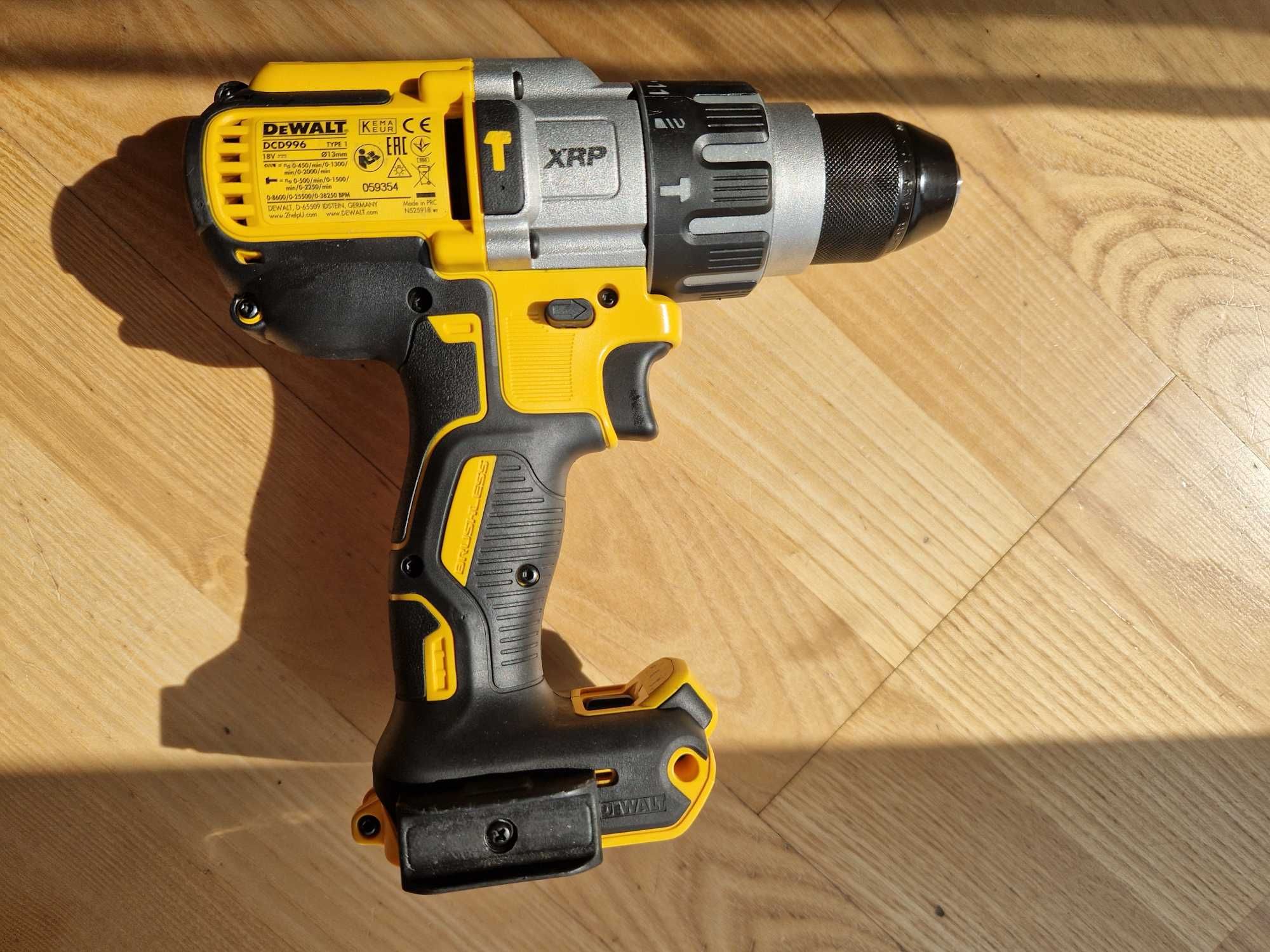 DeWalt DCD996NT 18V XR Li-Ion XRP wiertarka akumulatorowa + walizka