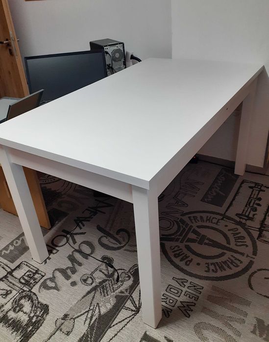 Stół kuchenny biały