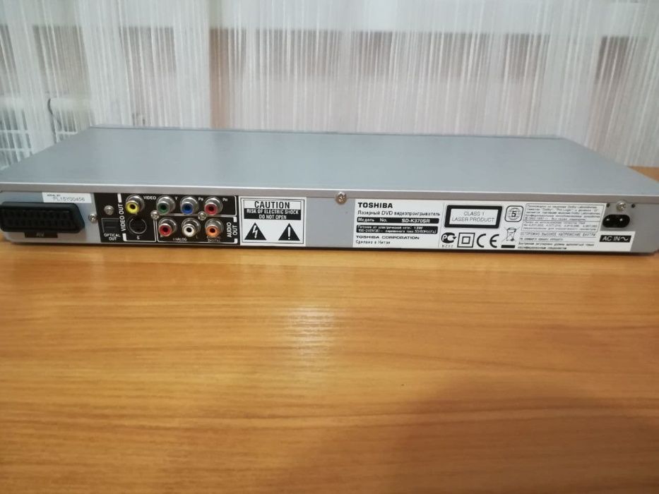 DVD плеєр Toshiba SD-K370SR