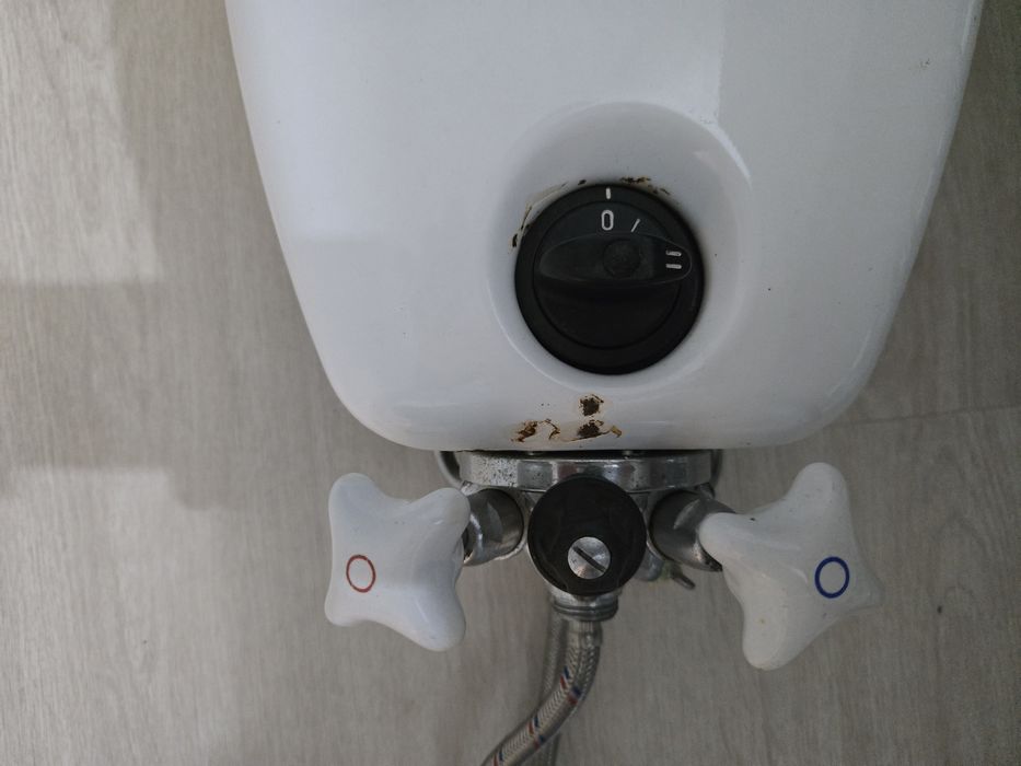 Esquentador Vaillant para peças
