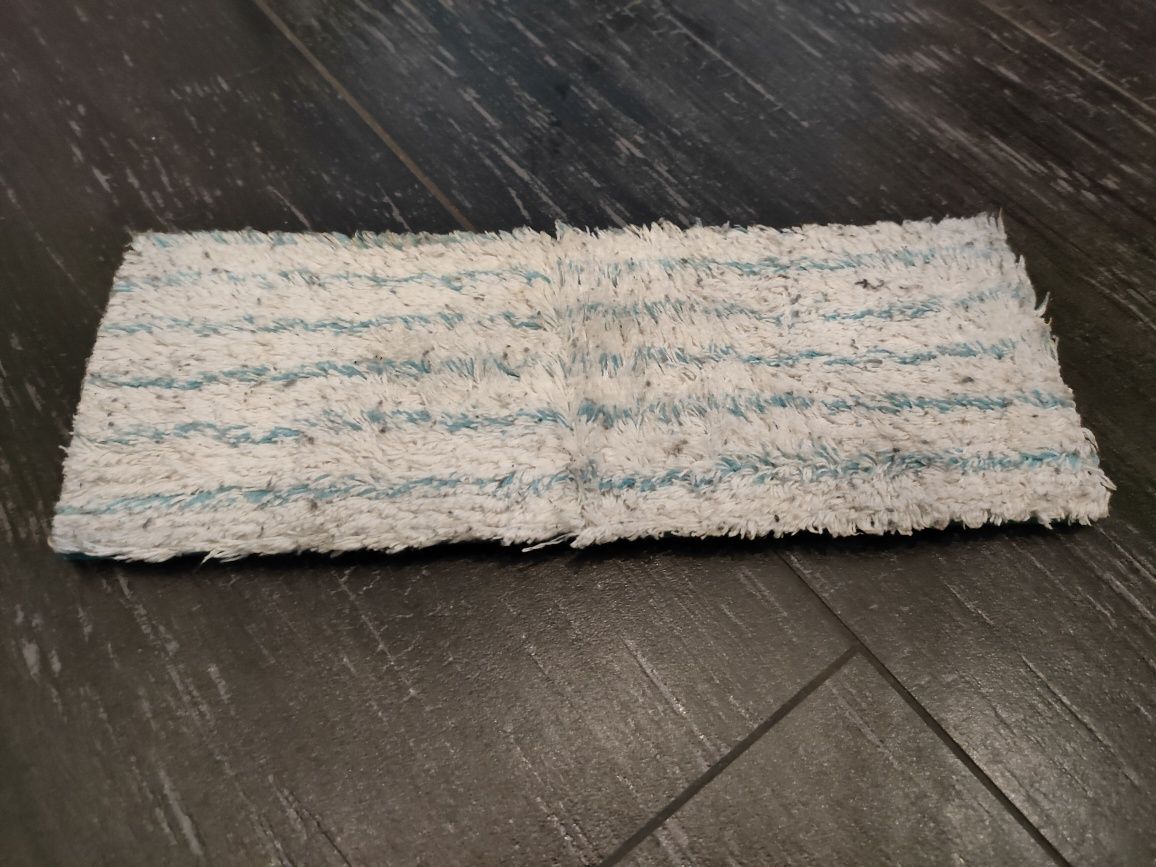 Mop płaski Leifheit Picobello mało używany. Rozmiar M,