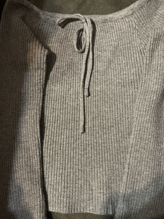 коричневий топ з рукавами