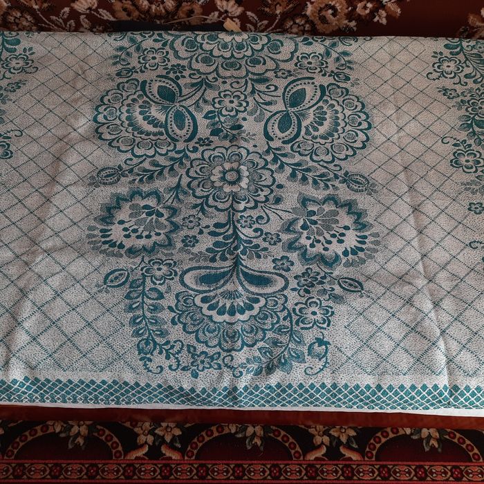 Покривало на диван світлозелене 250гр.