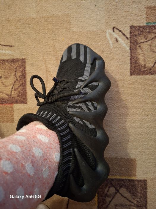 Кросівки літні  чоловічі 42,5 розмір нові Італія літні