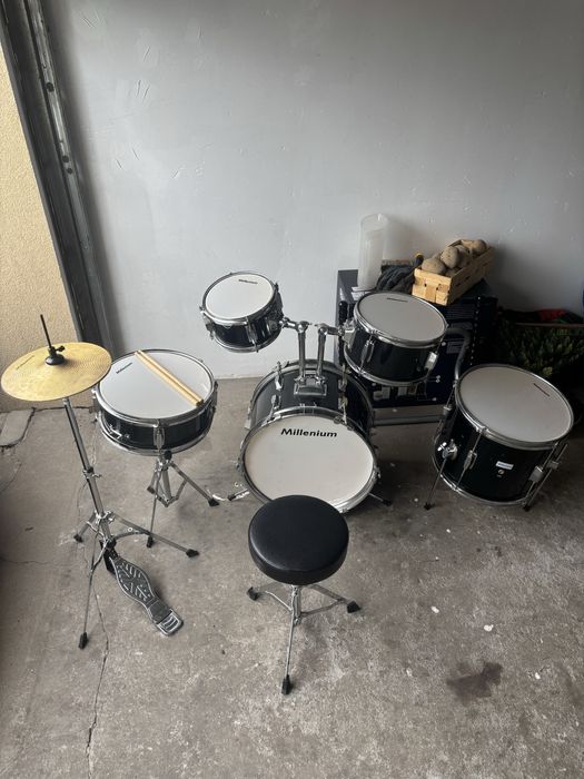 Zestaw perkusyjny millenium