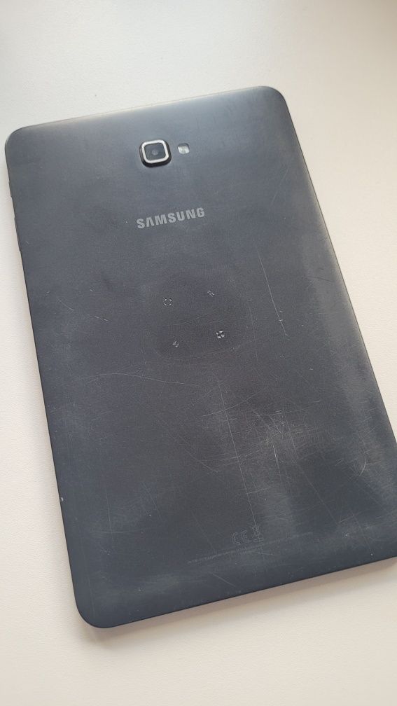 Tablet Samsung Galaxy Tab A6 10.1 WiFi / 2GB-32GB / Stan dobry