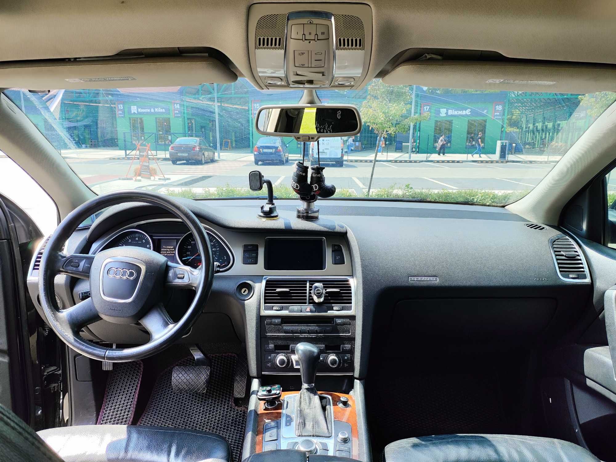 Продам Audi Q7, 2007 року.