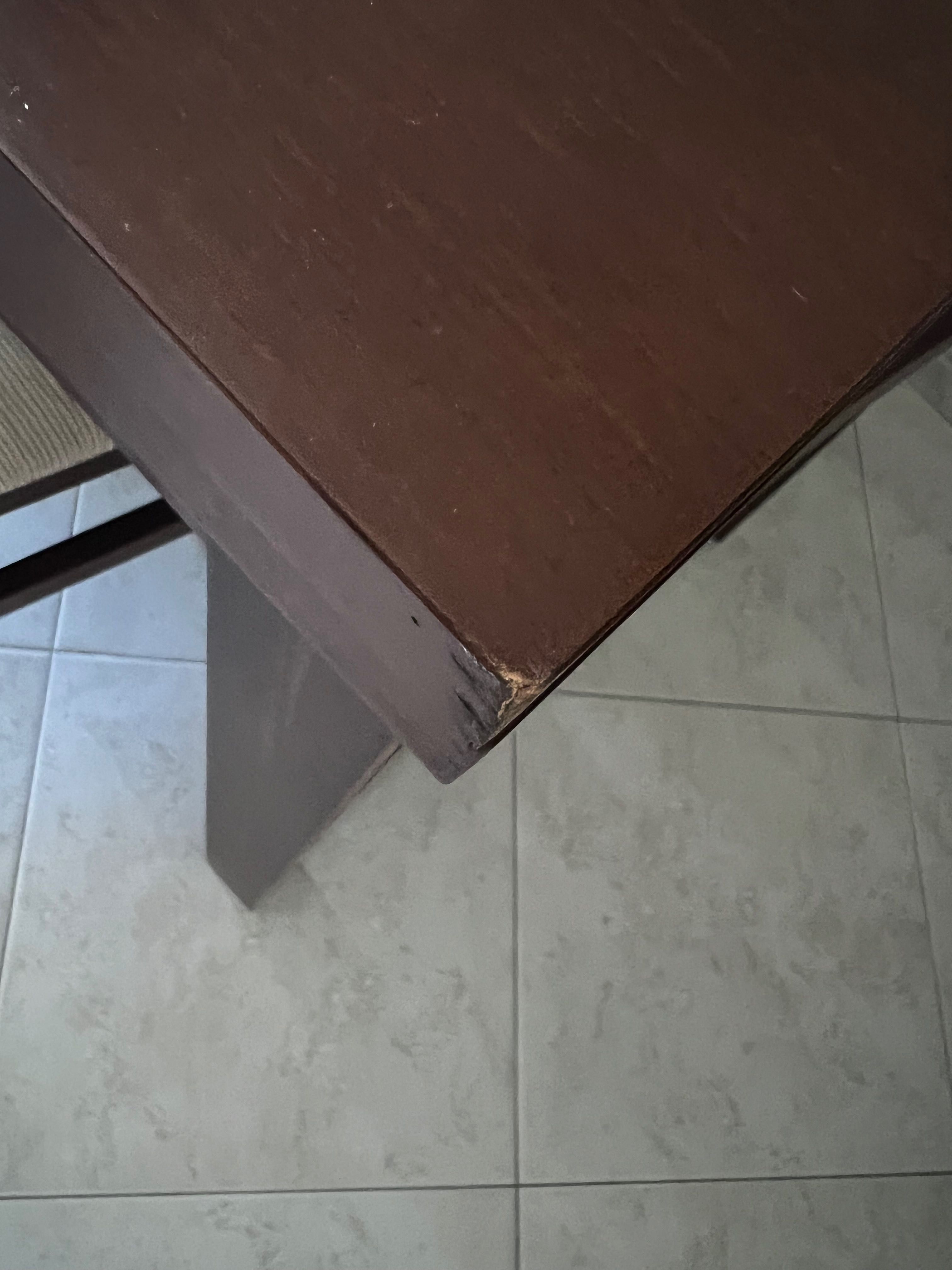 Mesa madeira com 4 cadeiras
