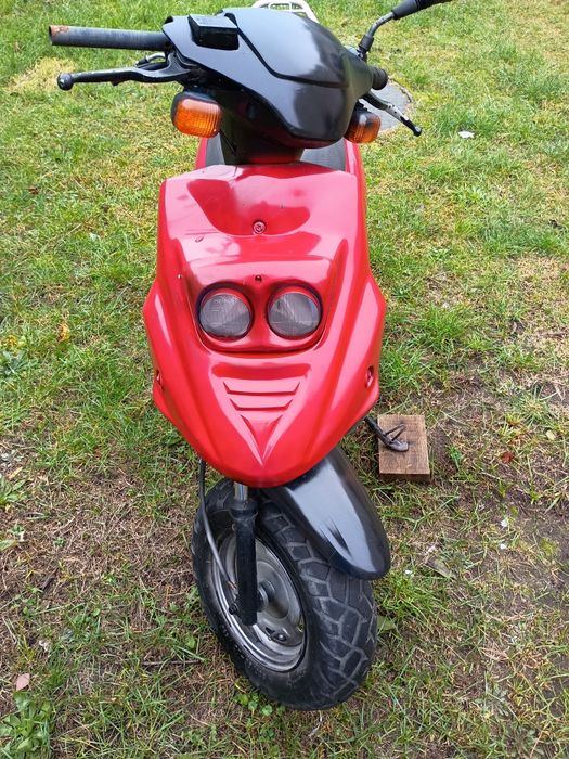 Skuter na części cały