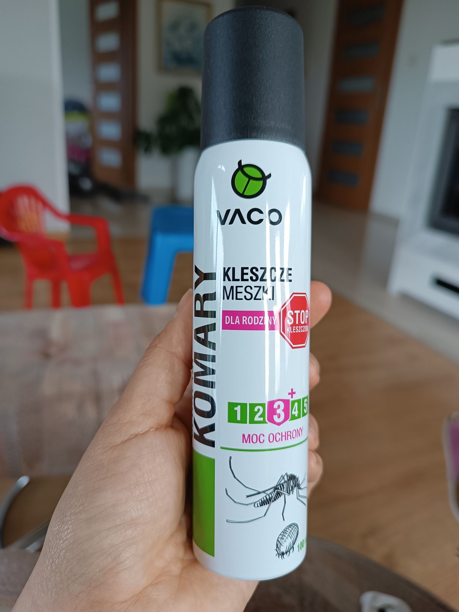 Nowy spray na kleszcze dzieci