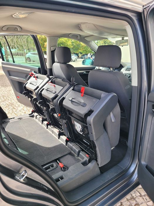 Volkswagen Touran 1.9 TDI (2005) – 7 Lugares, Cx Automática
