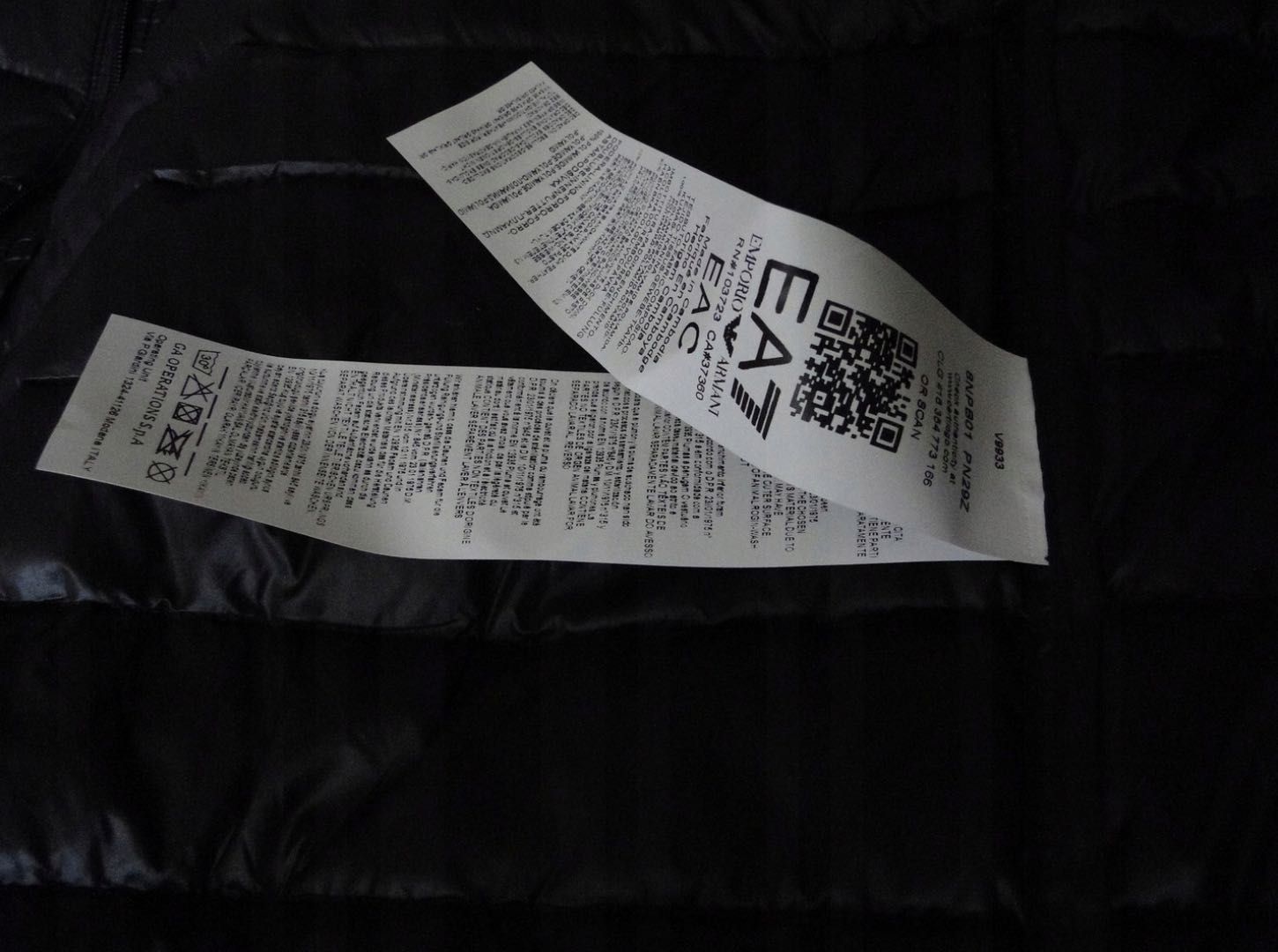 Kurtka ARMANI EA7 rozmiar 2XL czarny stójka ITALY PROMOCJA !Wyprzedaż