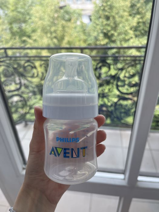 Пляшечка для годування AVENT Classic Anti-сolic