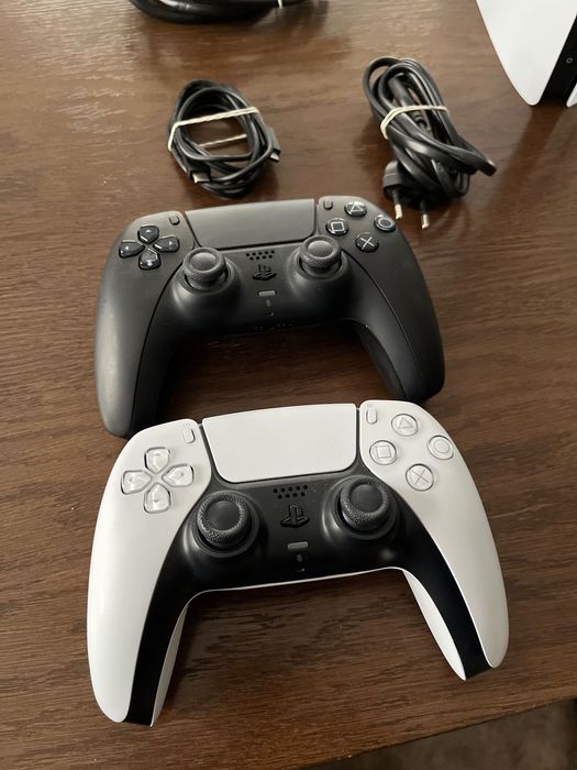 Playstation 5 Slim z napędem