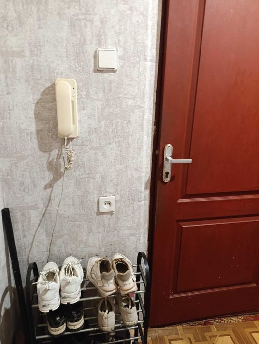 Сдам комнату с балконом, 18 кв.м. в 2-кмн. квартире