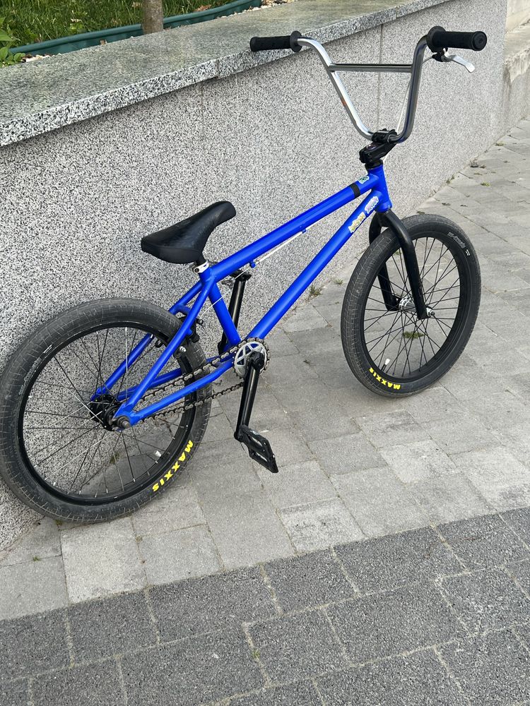 Кастомний bmx на рамі Haro