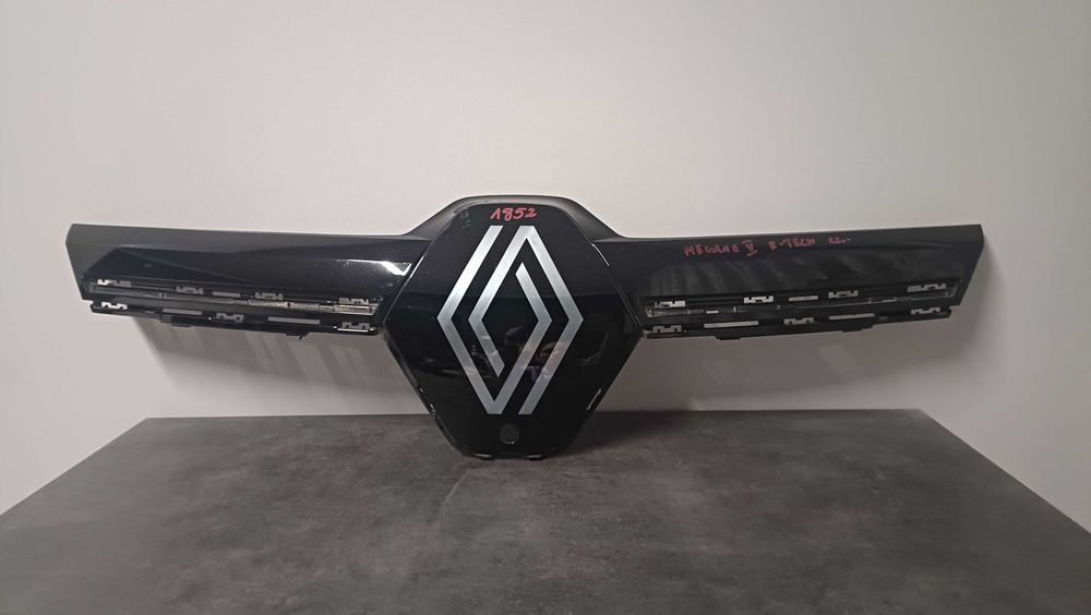 Renault Megene V E-Tech Atrapa grill zderzaka (nowe logo )
