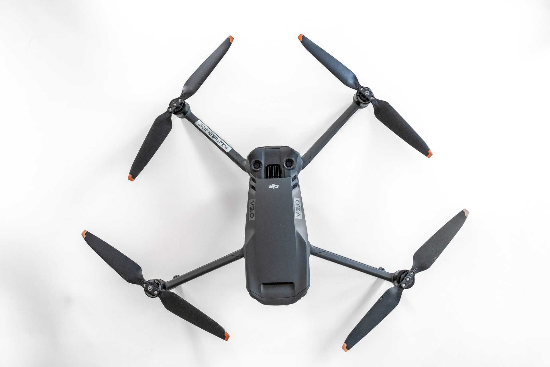 Dron DJI Mavic 3 V2.0 Fly More Combo