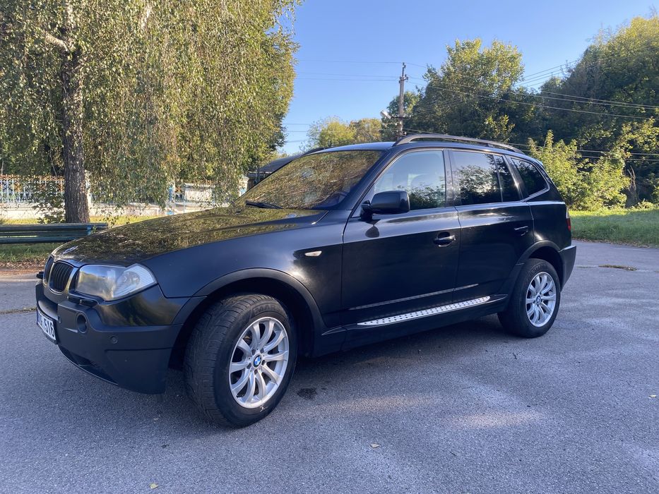 Продам BMW X3 E83