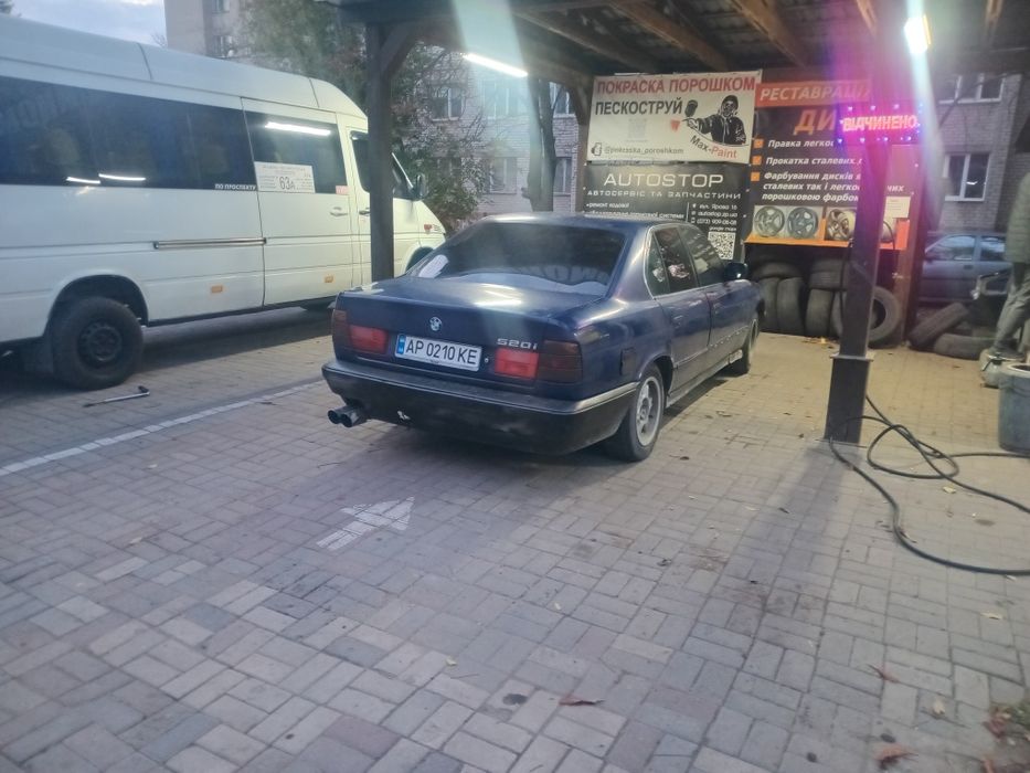 Продам BMW E34 легенда
