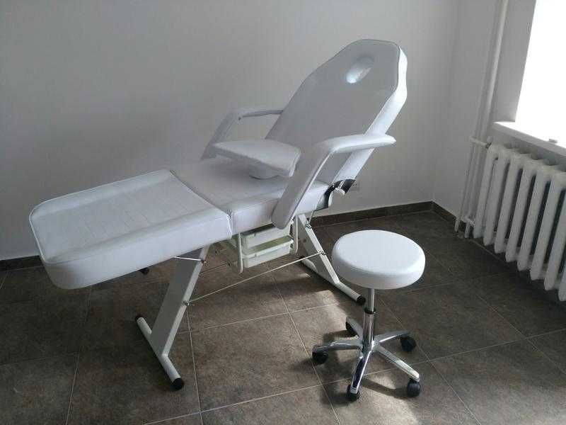 Кушетка косметологическая кресло для косметолога + стул мастера