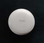 Słuchawki LG. Pudełko ładujące, etui LG Tone Free FP8 white Meridian