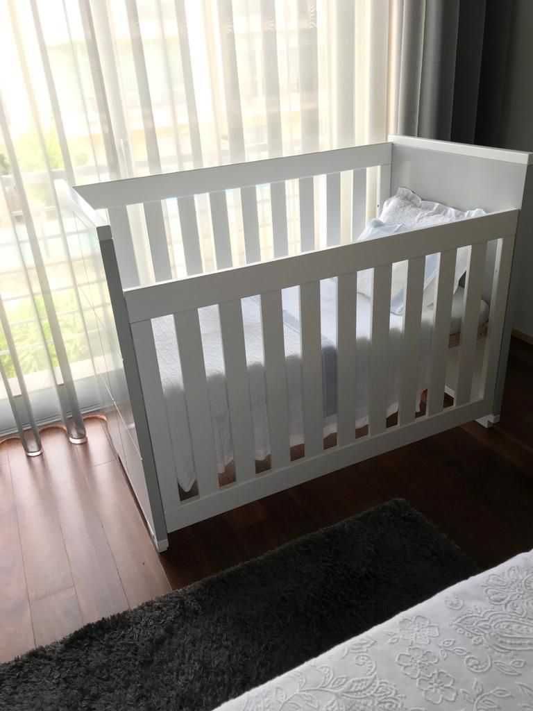 Cama TRAMA + Colchão Bebé c/ Lateral Ajustável