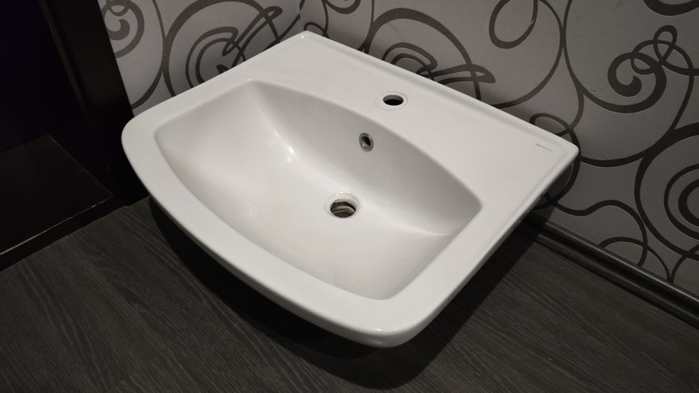 Раковина для ванної кімнати як нова
