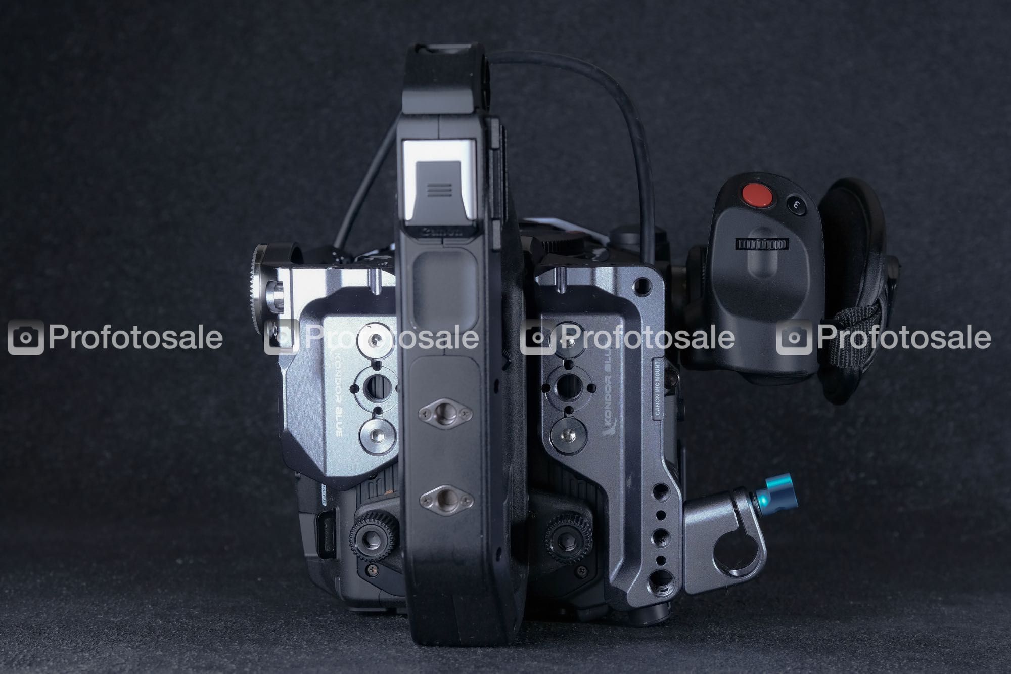 Відеокамера Canon EOS C400