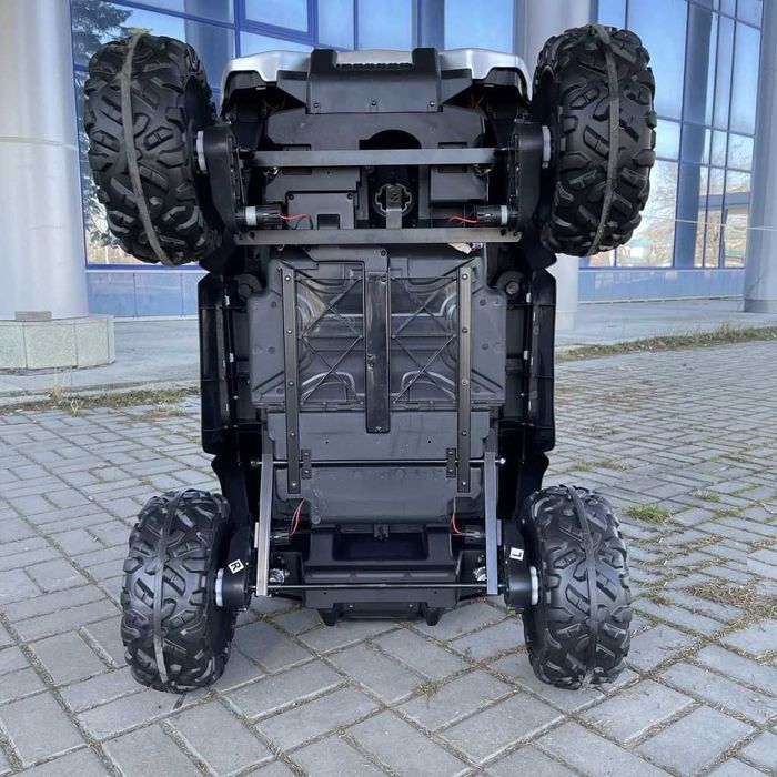 Buggy MERCEDES CIĘŻAROWY AMG 4x4 Auto Akumulator Elektryczny 2 DZIECI