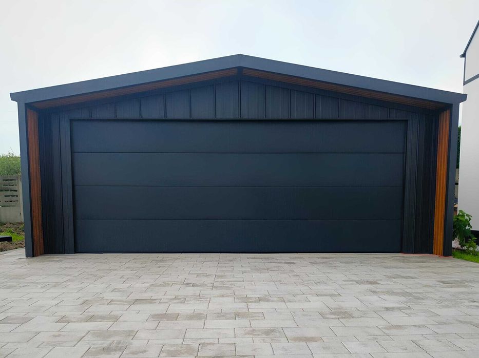 Garaż blaszany blacha NA RĄBEK 6x5,8m wypust dachu podbitka z lameli