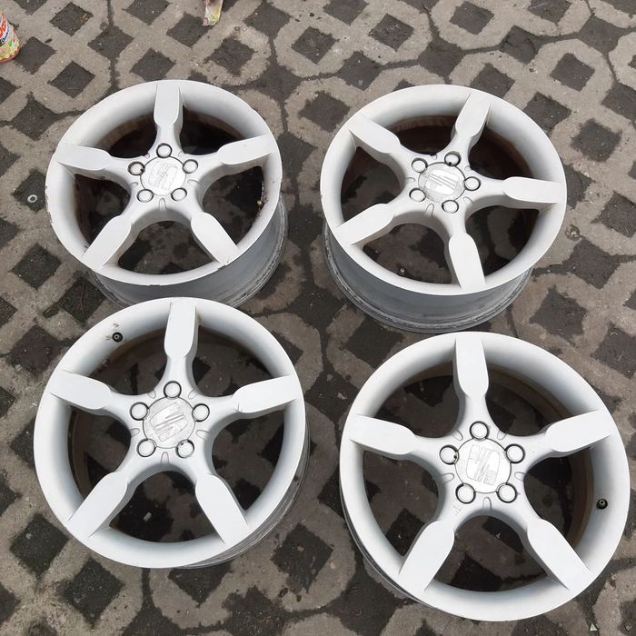 Alufelgi Felgi Aluminiowe Seat Leon 2 Cordoba Altea 17 5x112