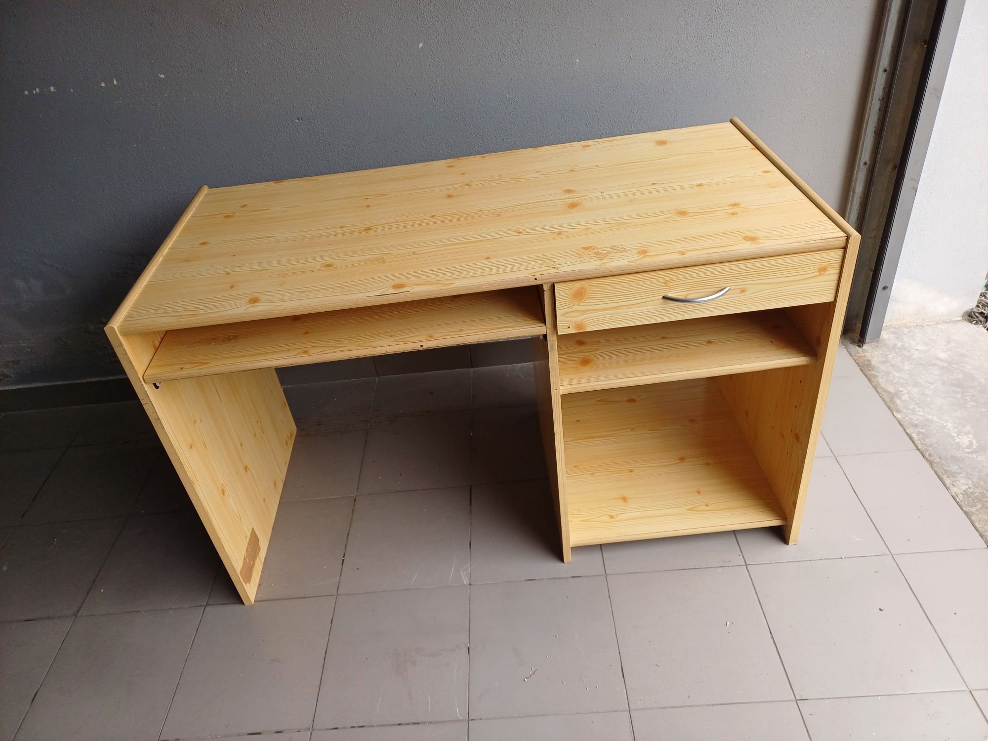 Mesa Secretária (oportunidade)