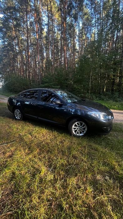 Продам рено флюенс