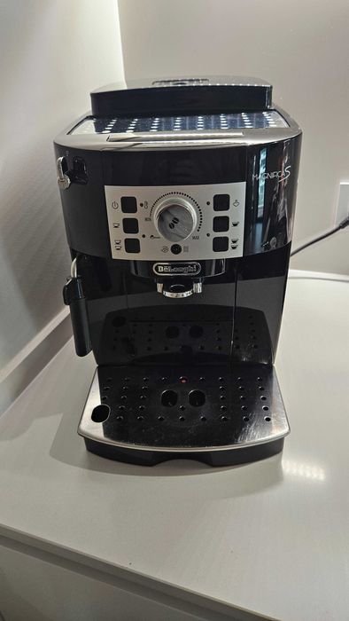 Máquina de Café De'Longhi Magnifica S