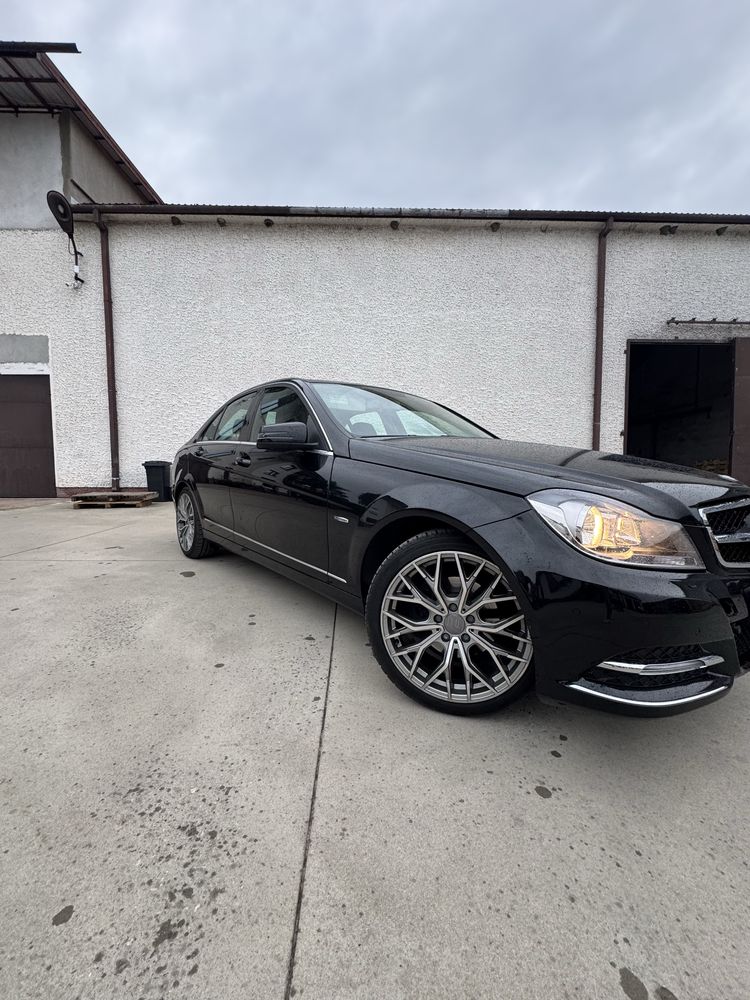 Mercedes C/w204/Sedan/2012/Lift