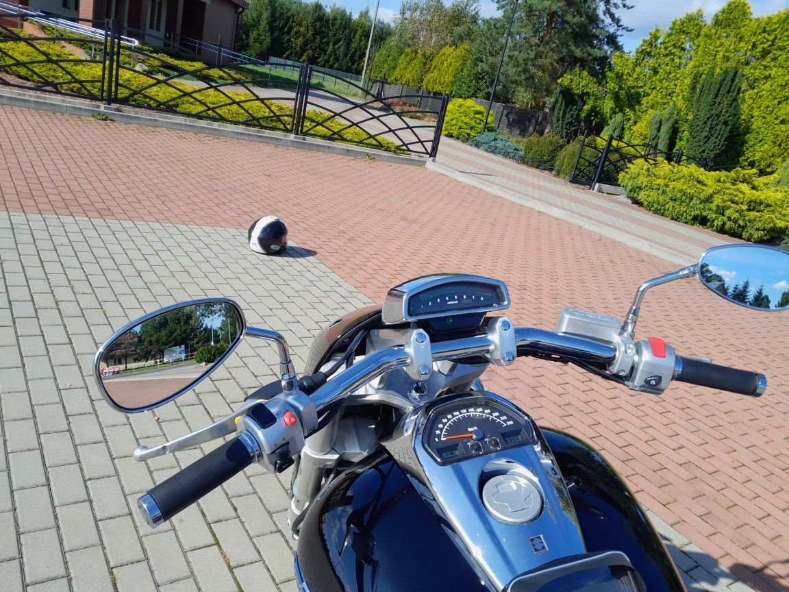 Suzuki intruder 1800 vzr:) krajowy :) trzeci właściciel od nowości:)