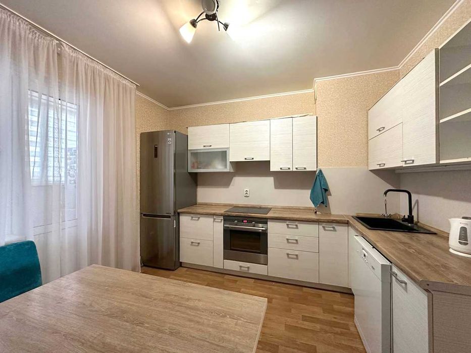 Квартира ЖК Молодёжный Квартал, м.Осокорки, 98м2, 117500$ БЕЗ КОМИССИИ