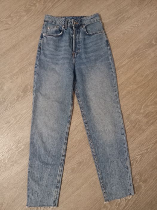 ПродамДжинси моми XS в ідеальному стані