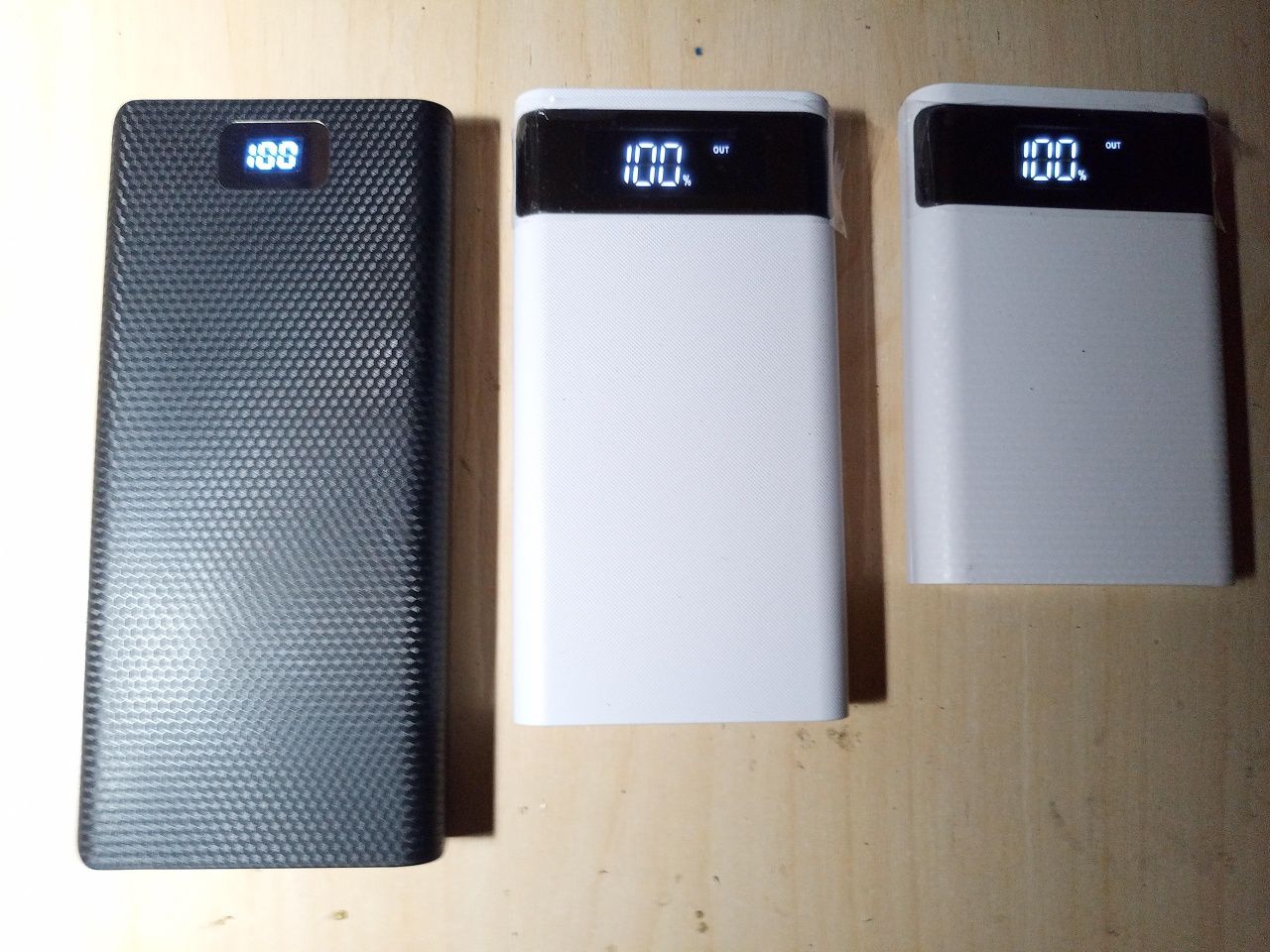 Power Bank Павербанк Display 2USB + Type-C Фонарь