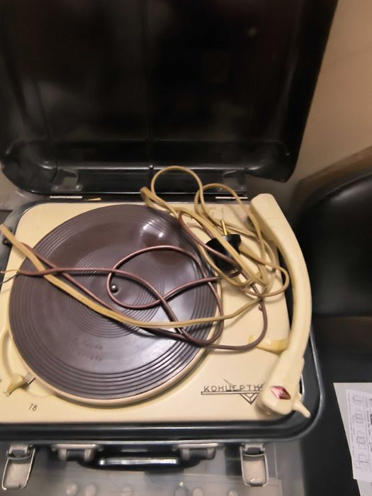 Програвач антикваріат