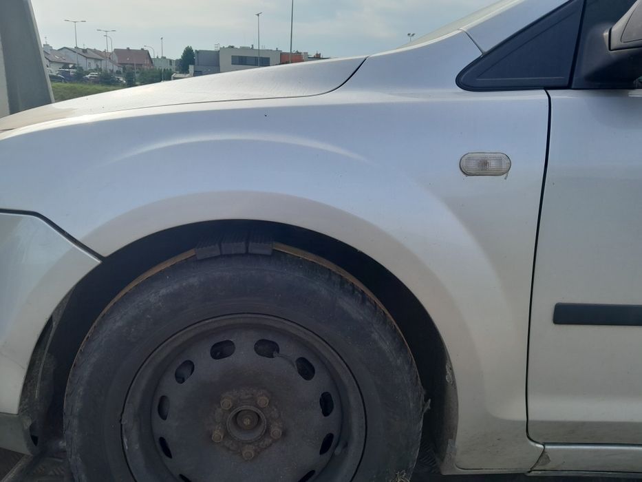 Ford focus mk2 na części kolor 03