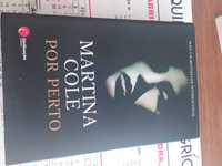 Livro "Por perto" Martina Cole