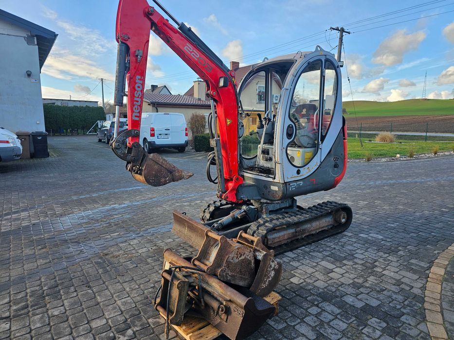 Mini Koparka Neuson 2203
