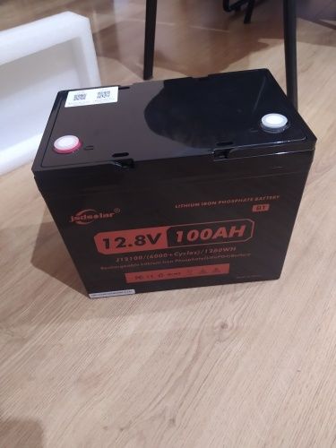Новый аккумулятор JsdSolar LiFePo4 12V 100 Ah BlueTooth.