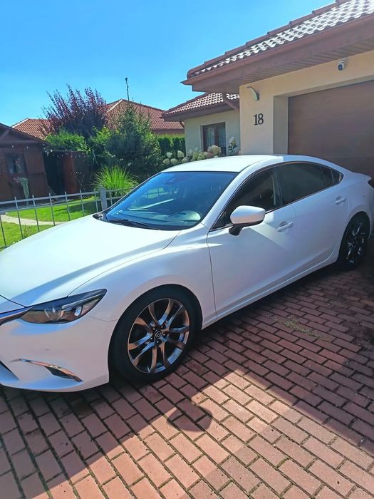 Mazda 6 Właściciel sprzedam niezawodny w bardzo dobrym stanie samochód
