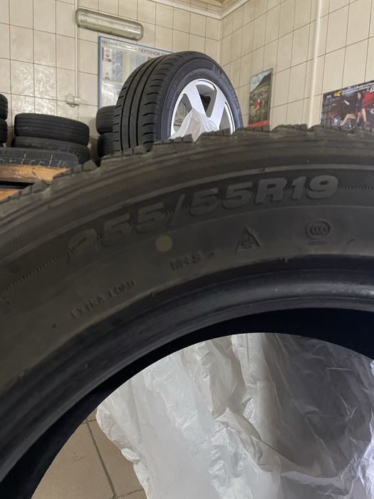 Продам зимові шини DOUBLESTAR WINTERKING DW02 255/55 R19 111T XL