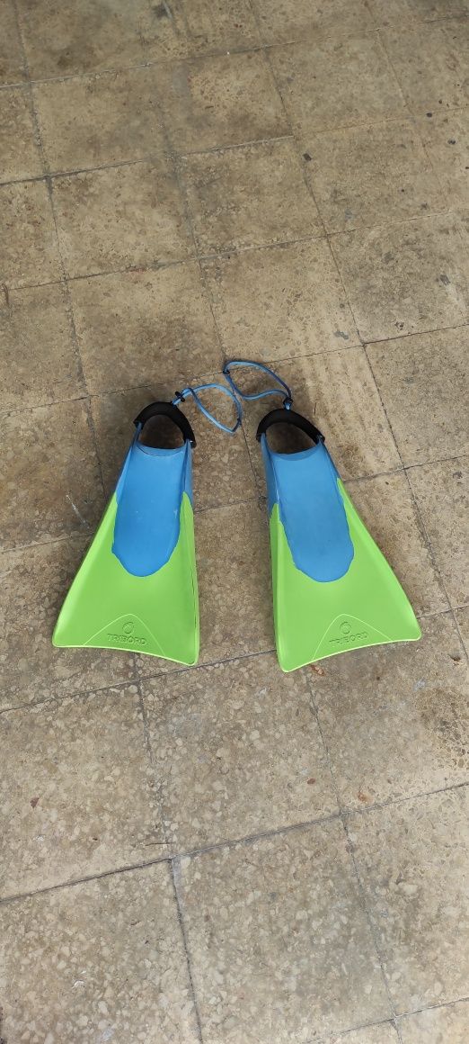 Barbatanas Tribord